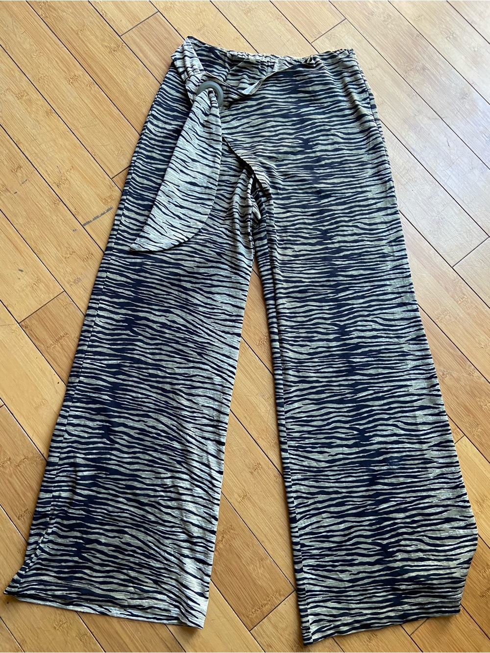 Studio Paris Black & Cream Wide-Leg Tie-Waist Pants